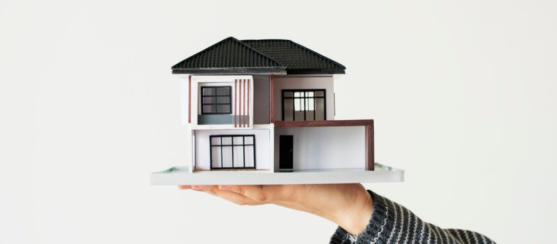 Peluang dan Tantangan Berinvestasi Melalui Properti